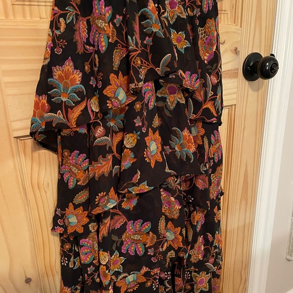 Floral Ruffle Dress - Picture 2 of 4